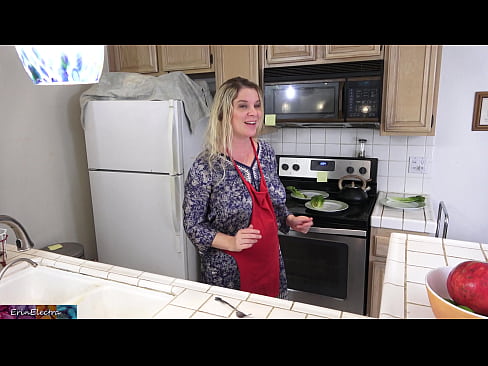 ❤️ Stepmom Mëllech him an der Kichen virun sengem Datum ❤️❌ Anal Porno op lb.space-assistant.ru ❌